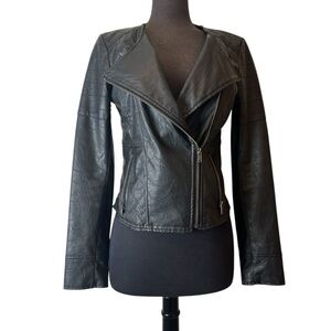 Pins and Needles Faux Leather Fitted Moto Jacket – Urban Outfitters Size Medium